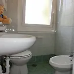 Comfortable With Parking In Апартаменты