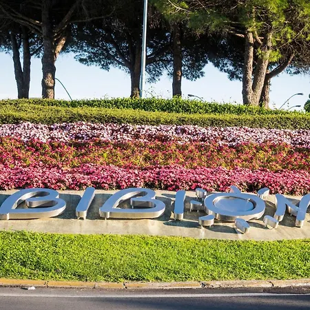 Comfortable With Parking In Апартаменты Бибионе